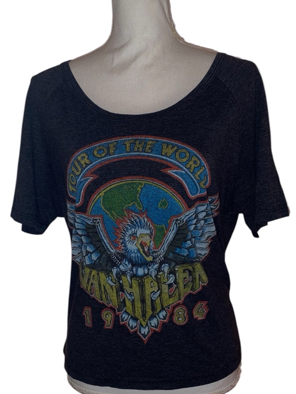 VAN HALEN Vintage STYLE “Tour of the World” 1984 Concert Tee-Shirt in BLK SZ LG - Picture 2 of 6